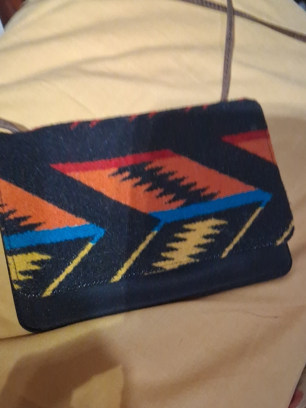 Geometric Pattern Crossbody Bag in Black and Orange